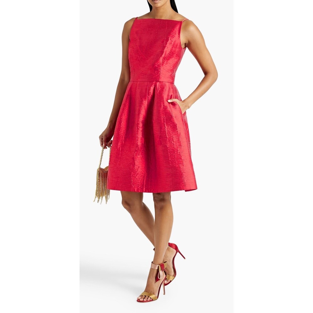 $4,290 Retail! OSCAR DE LA RENTA Crinkled  duchesse-satin dress. Gown Sz‎ 10